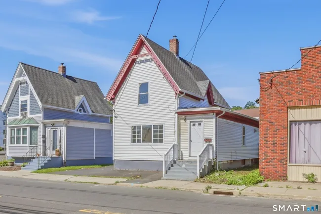527 North Main Street