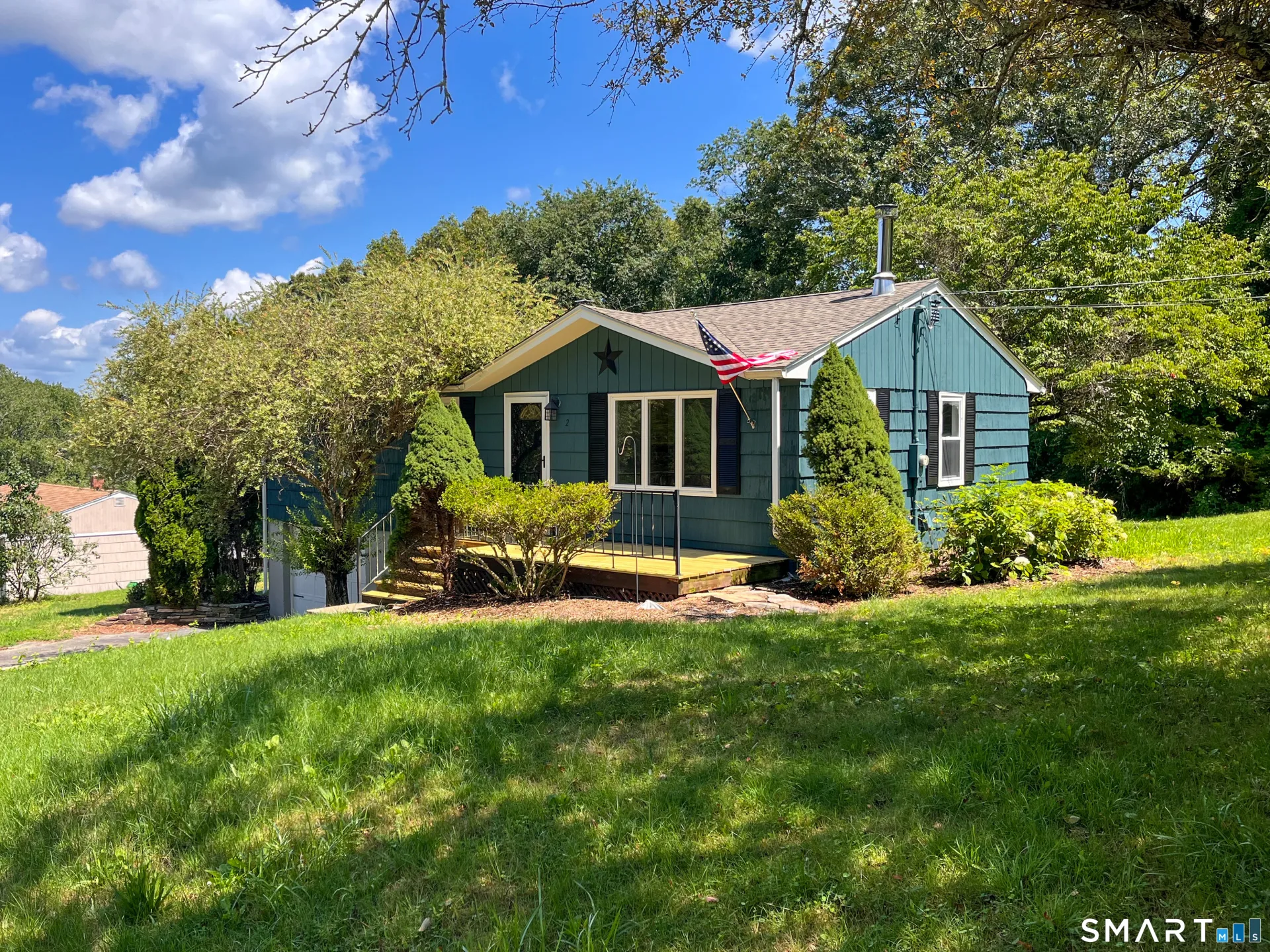 2 Johnnie Court, Ledyard, CT