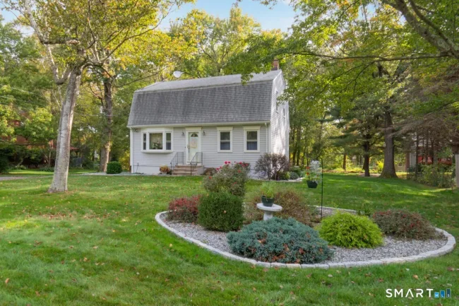 548 Beecher Road, Wolcott, CT