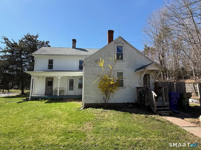 1443 Hebron Avenue