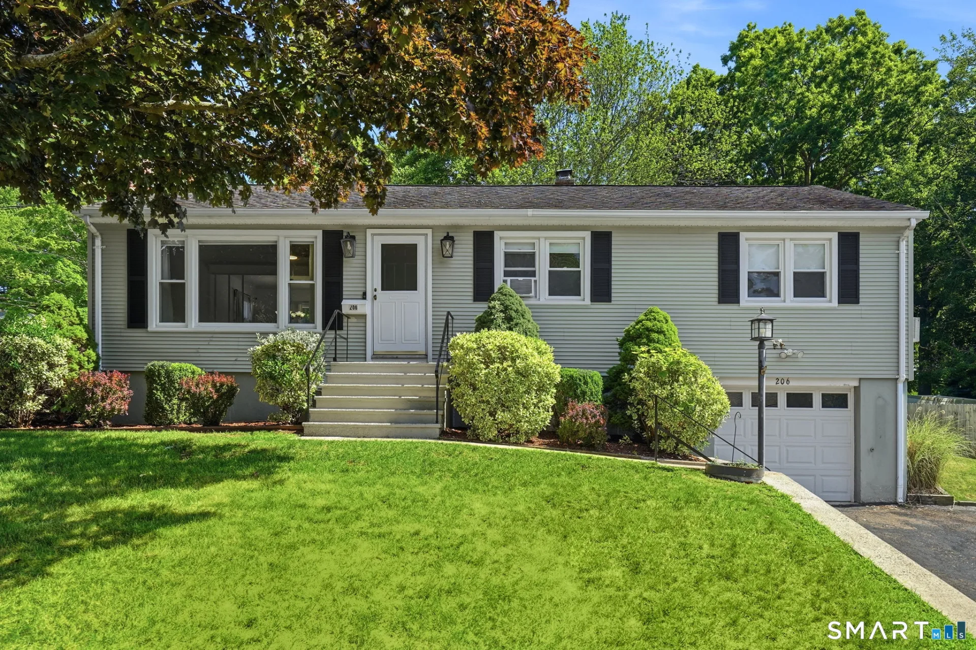 206 Beatrice Drive, West Haven, CT