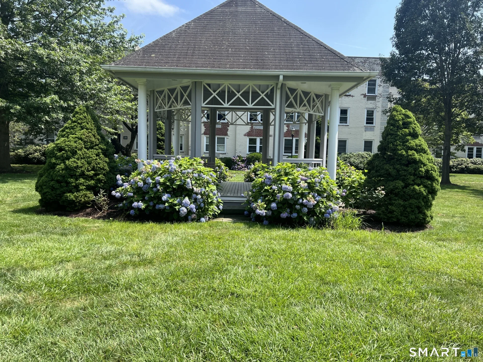 132 Summer Street #1D, Stamford, CT
