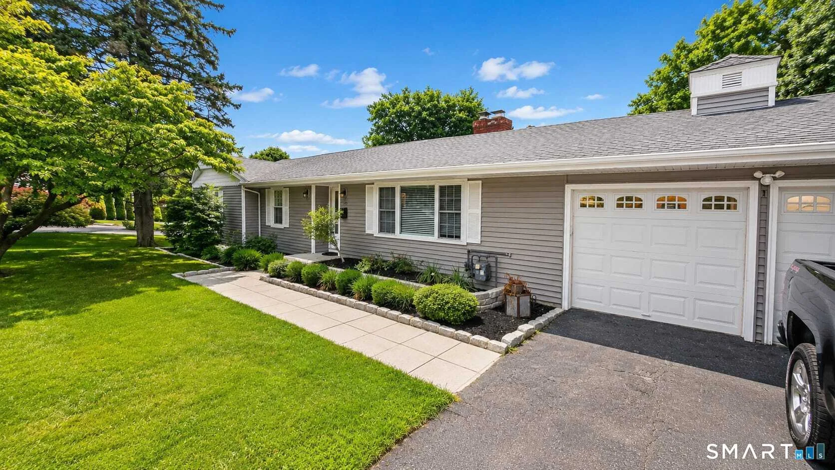150 Old Town Drive, Stratford, CT