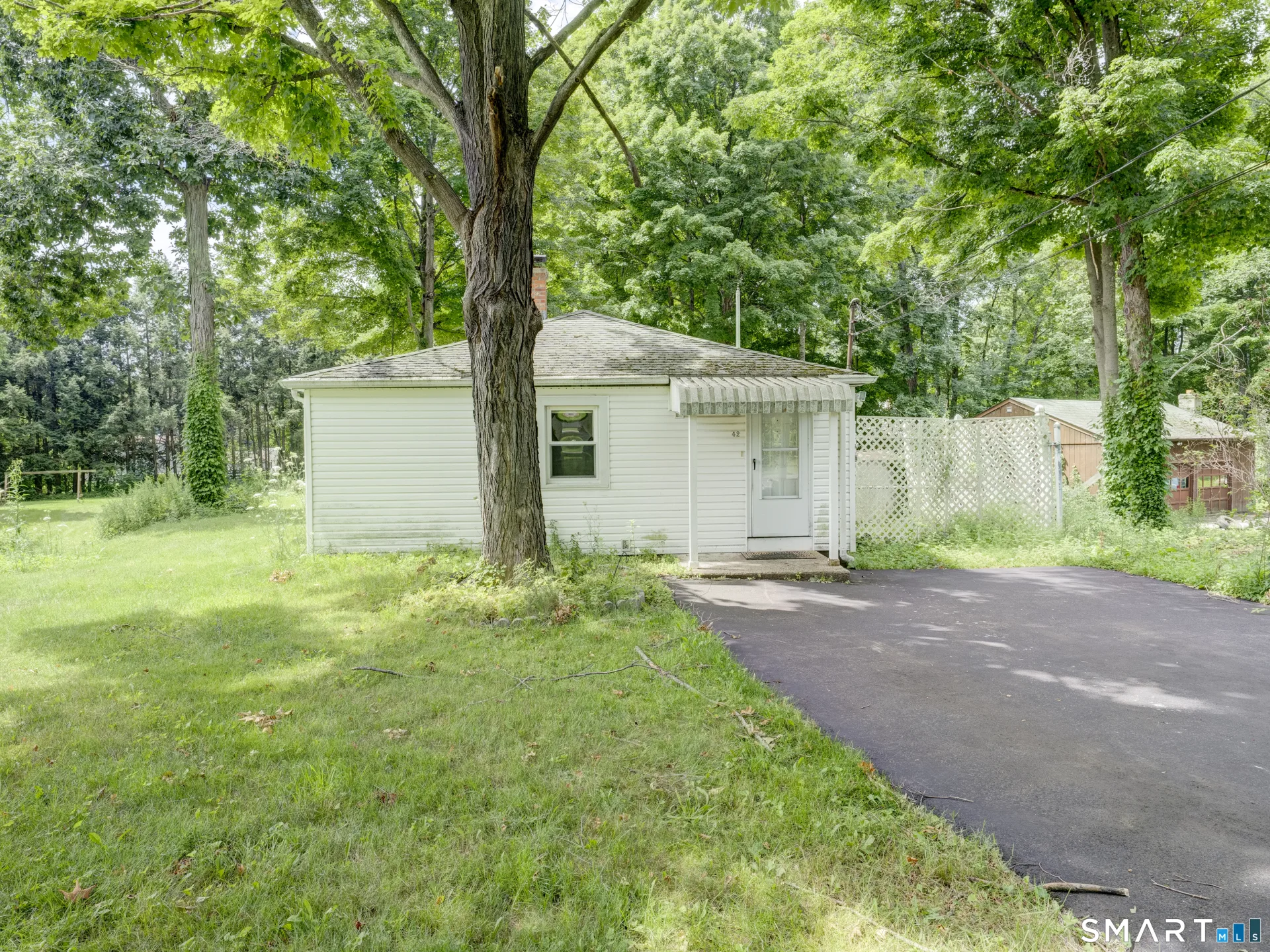 42 Mines Road, Bristol, CT