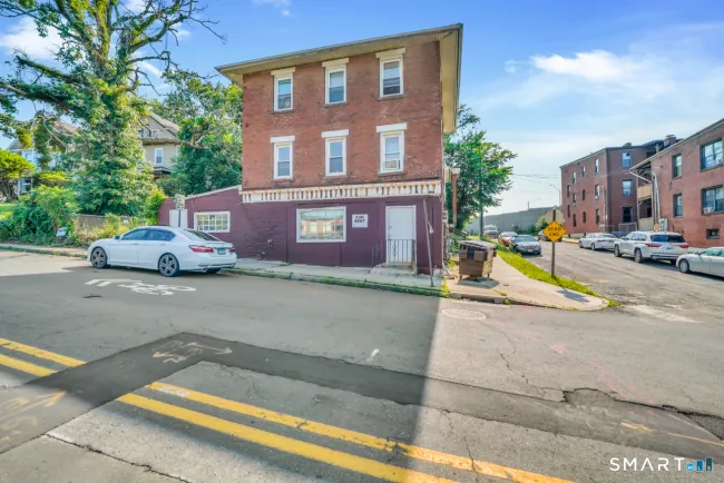 71 East Main Street