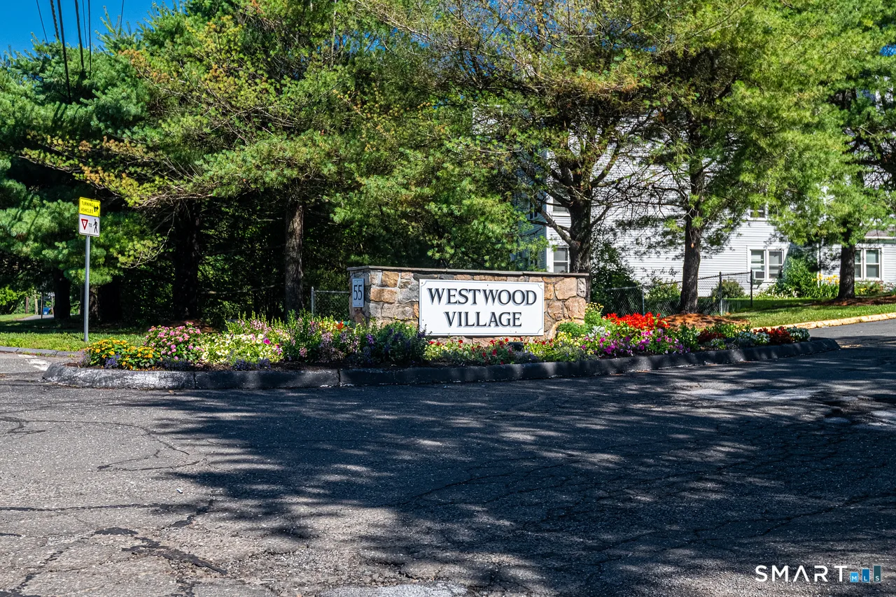 55 Mill Plain Road #25-3, Danbury, CT