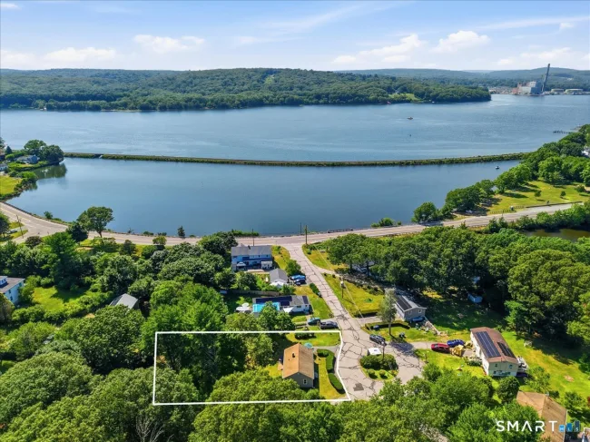 8 Mill Cove Road