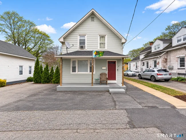 89 Oneco Street, Norwich, CT