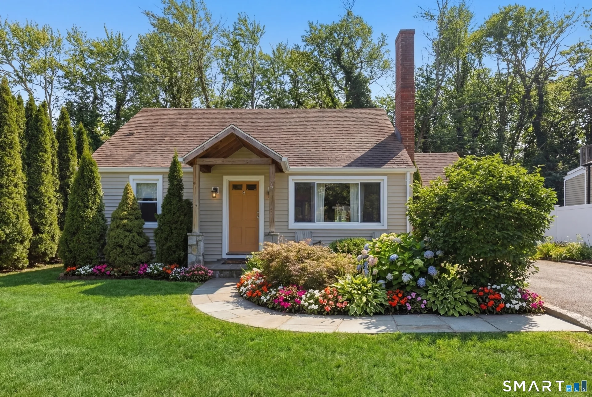 58 Sleepy Hollow Lane, Stamford, CT