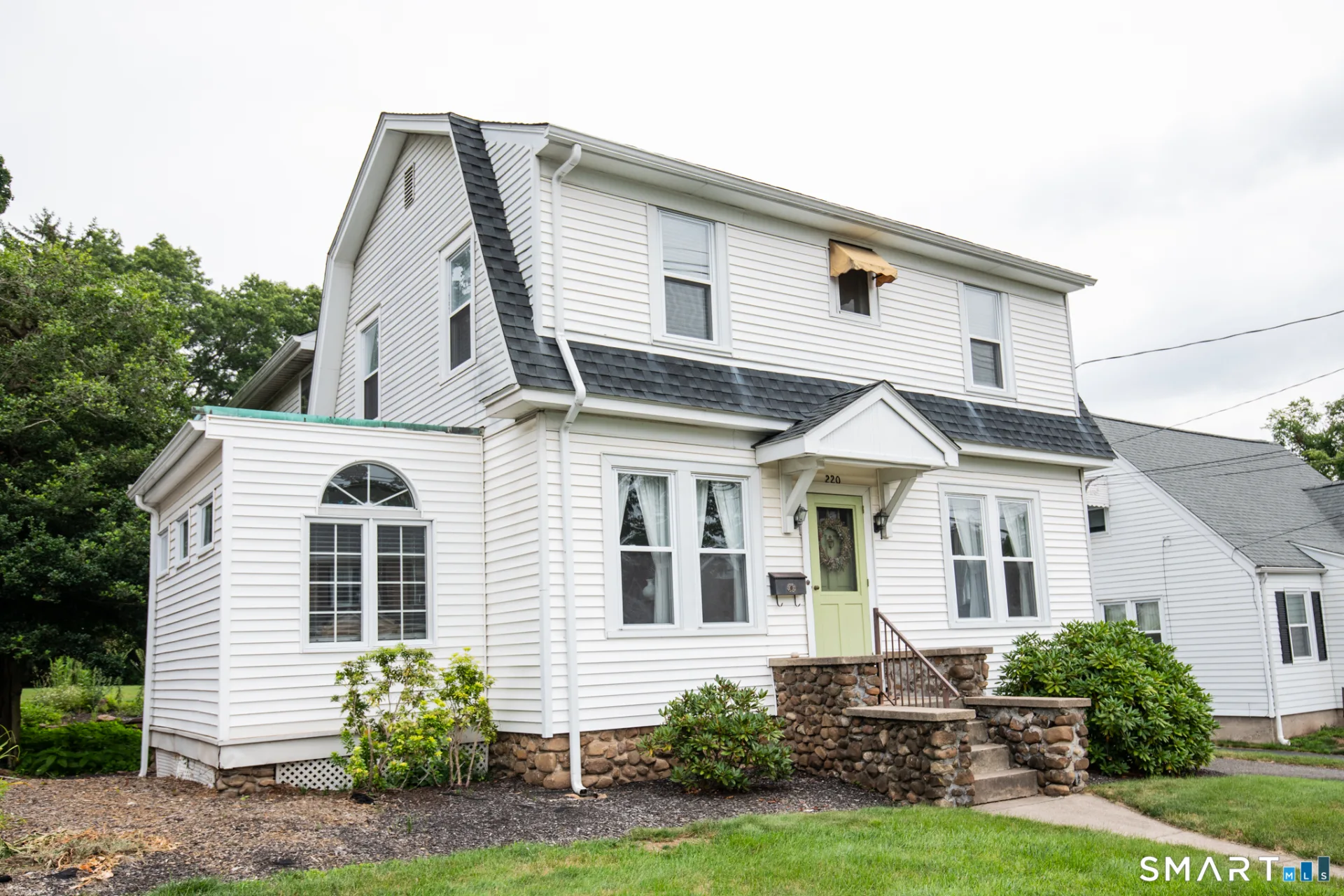 220 High Street, Wallingford, CT