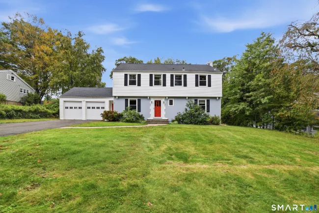 120 Knollwood Drive