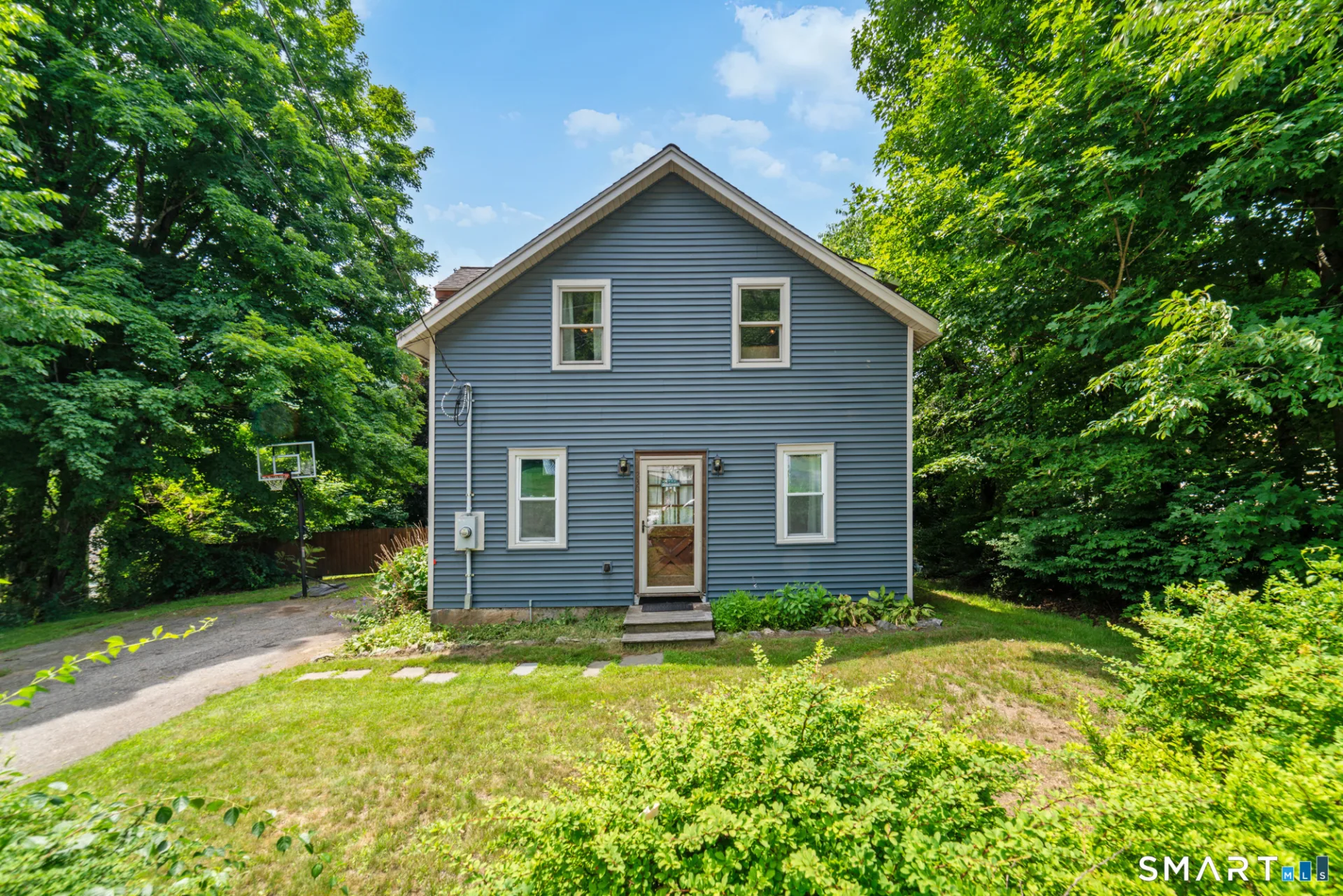 230 Reynolds Bridge Road, Thomaston, CT