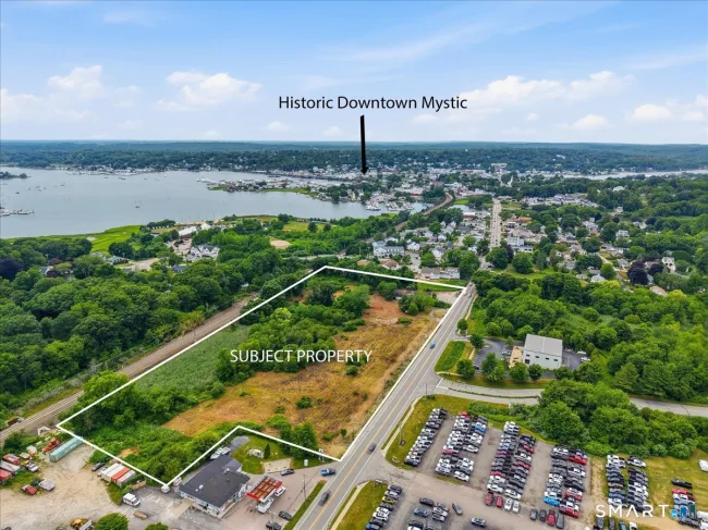 16-20 Stonington Road, Stonington, CT