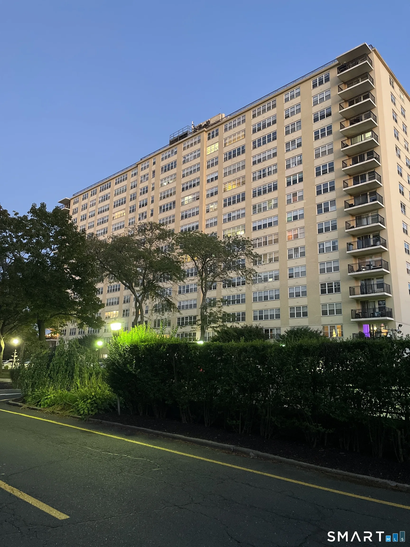 2625 Park Avenue #11P, Bridgeport, CT