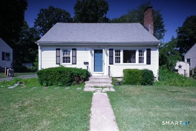 108 White Street, Manchester, CT