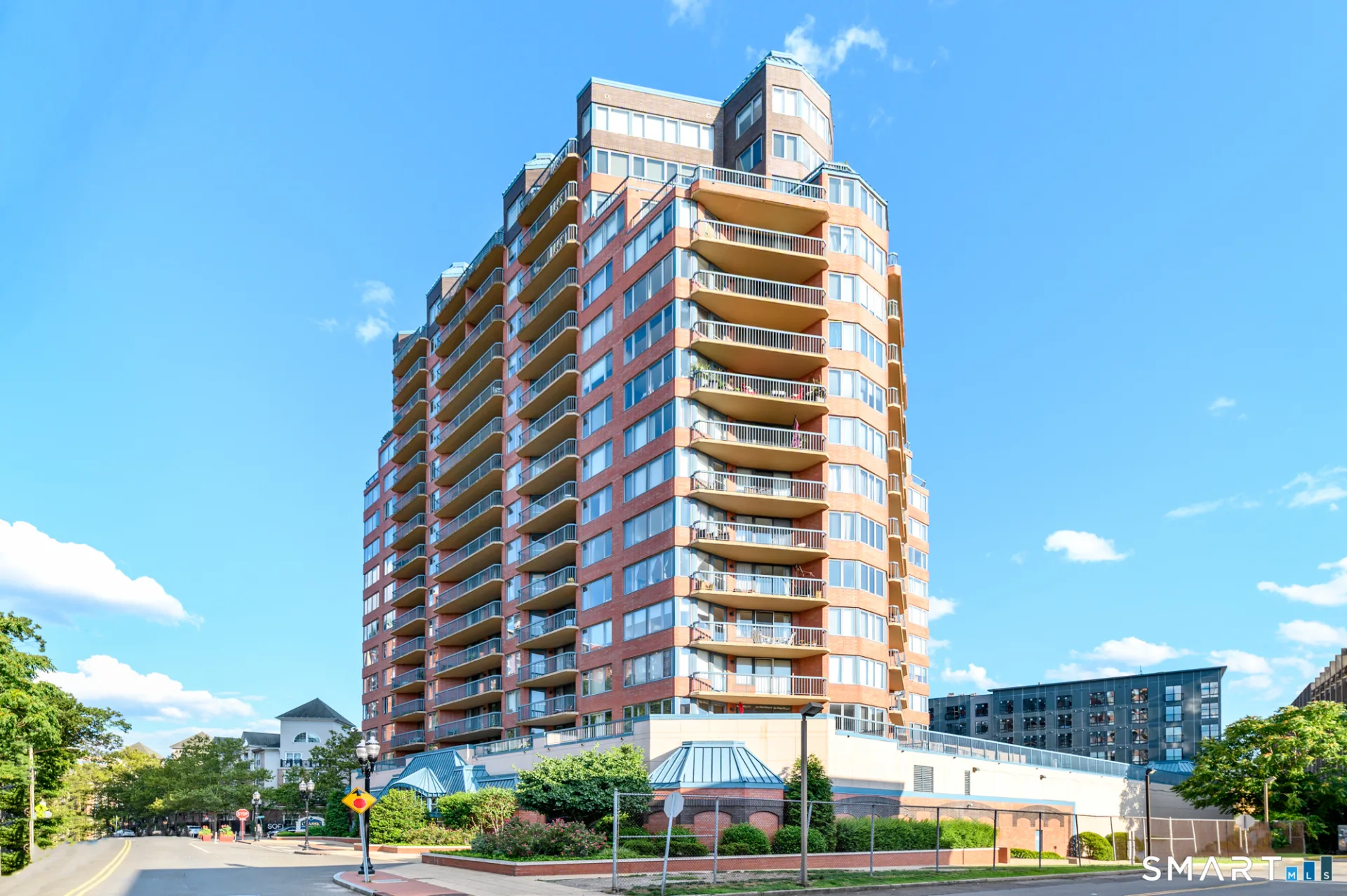 25 Forest Street #4F, Stamford, CT