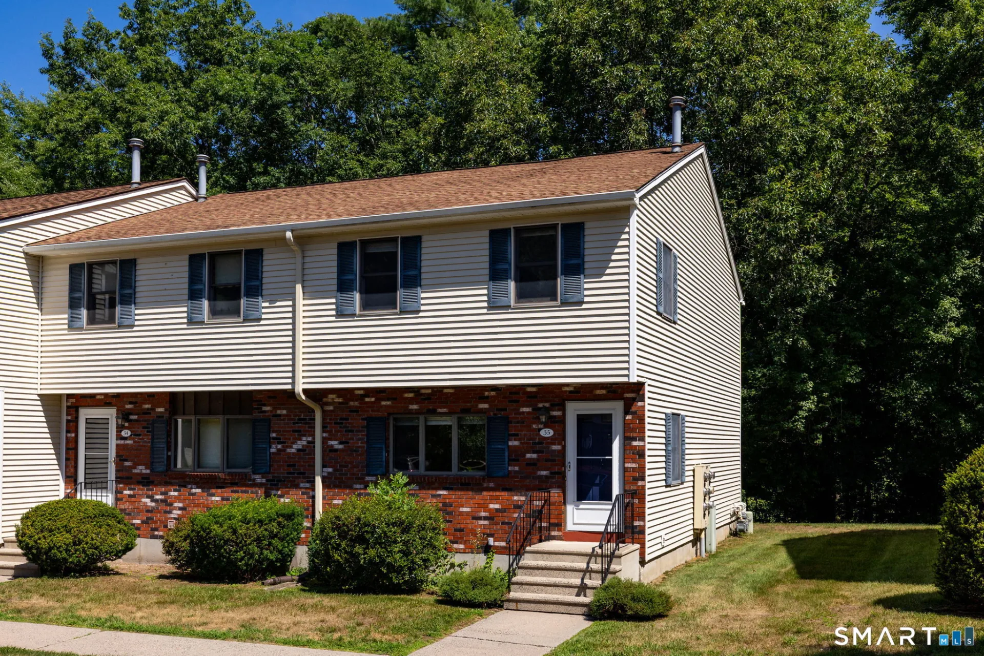 35 Brookside Village #35, Enfield, CT
