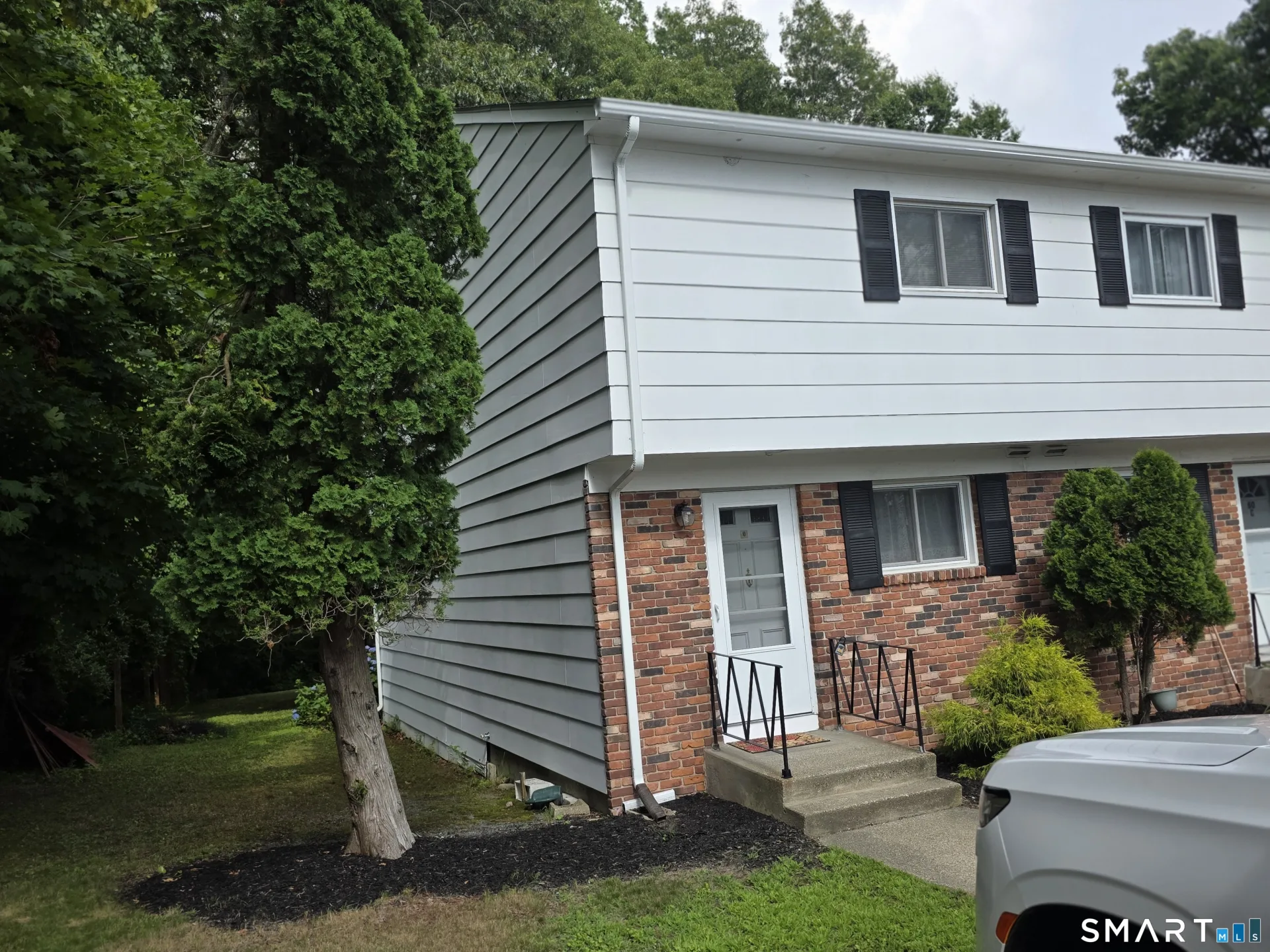 60 Skyline Drive #D, Montville, CT
