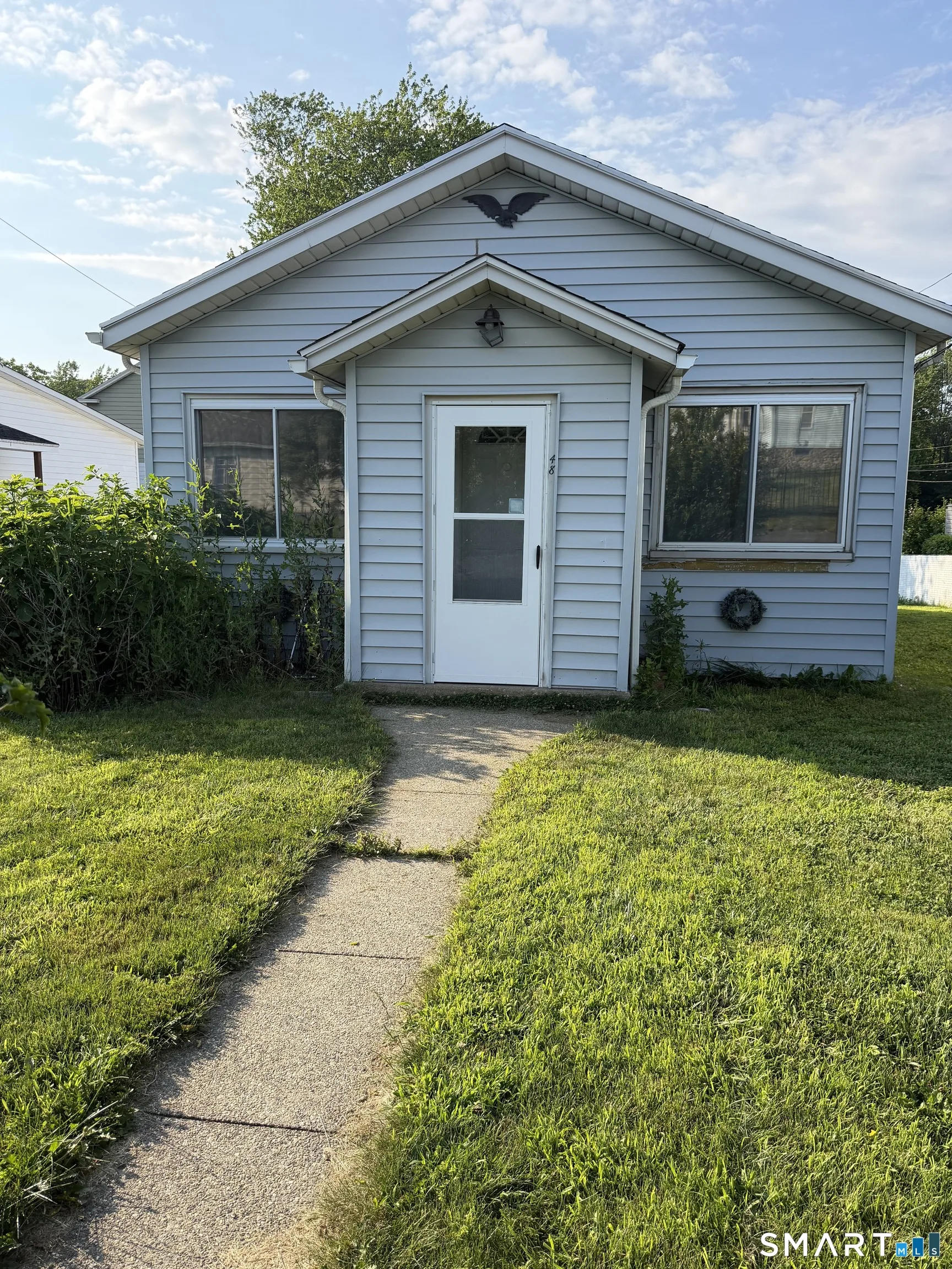 48 Elk Avenue, Waterbury, CT
