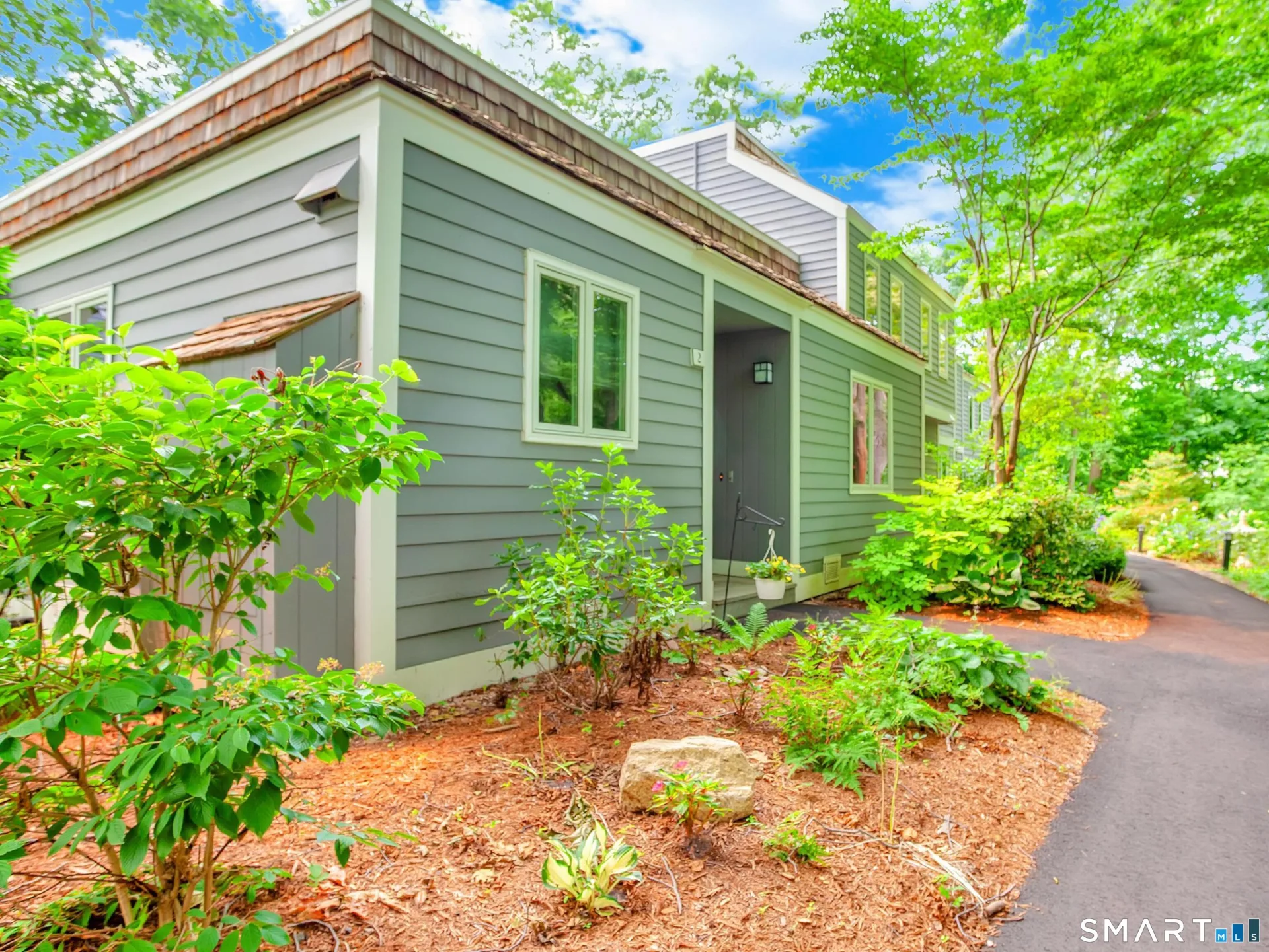 2 Castle Rock Road #2, Branford, CT