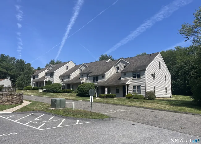 407 Village Drive #407