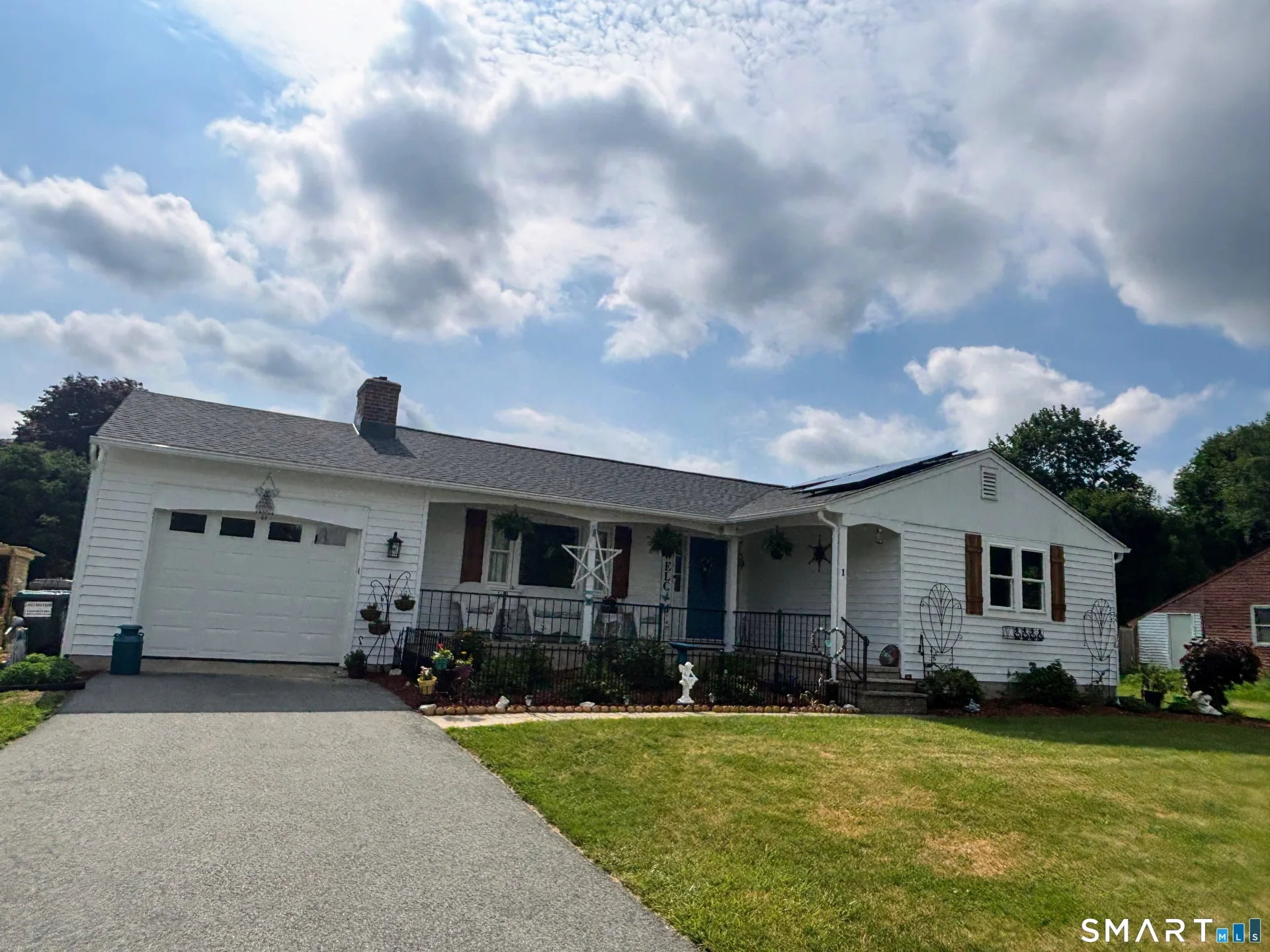 1 Kirtland Avenue, Chester, CT