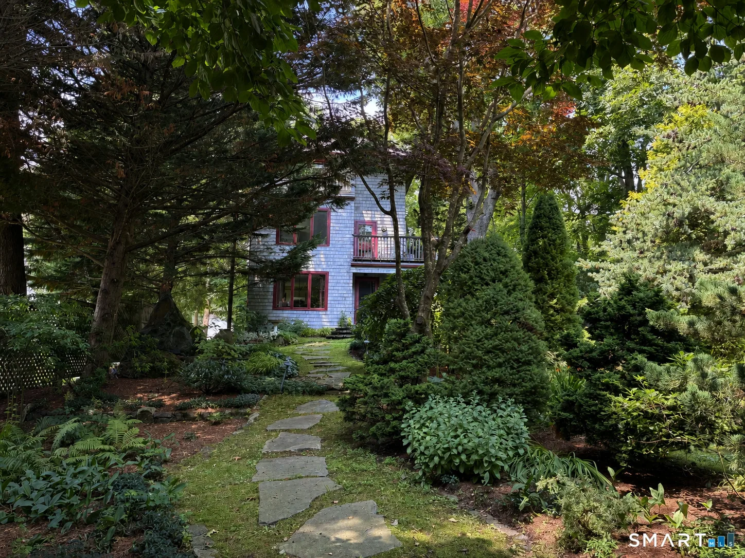 33 Madison Avenue, Madison, CT