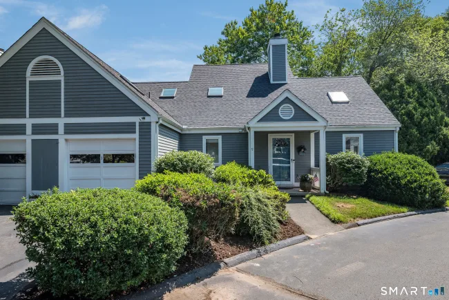 9 Centre Village Drive #9