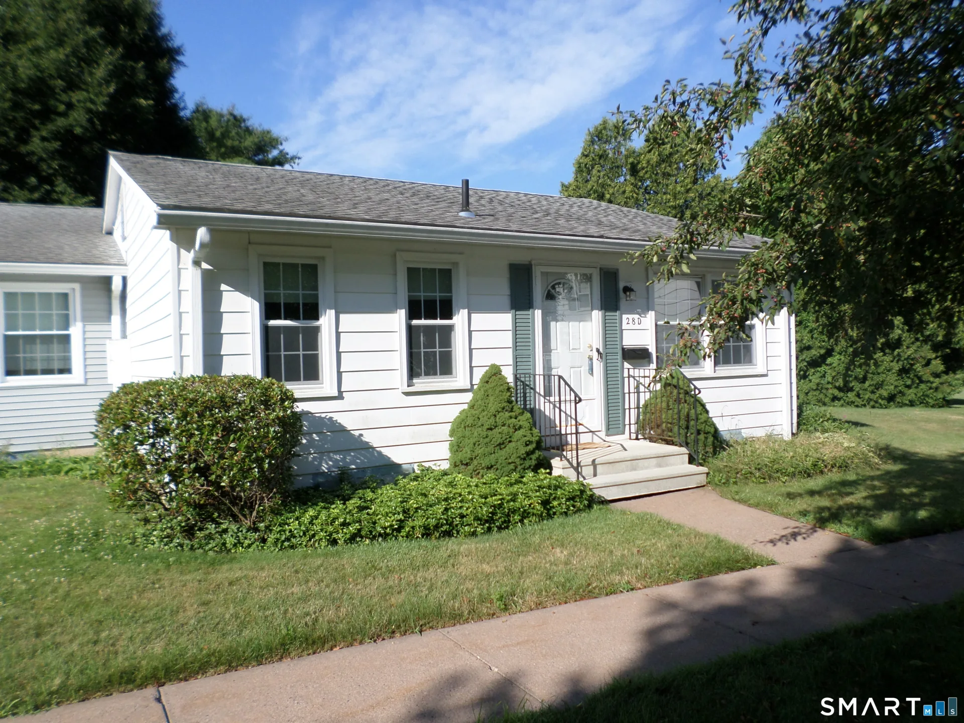 28 Ambassador Drive #D, Manchester, CT