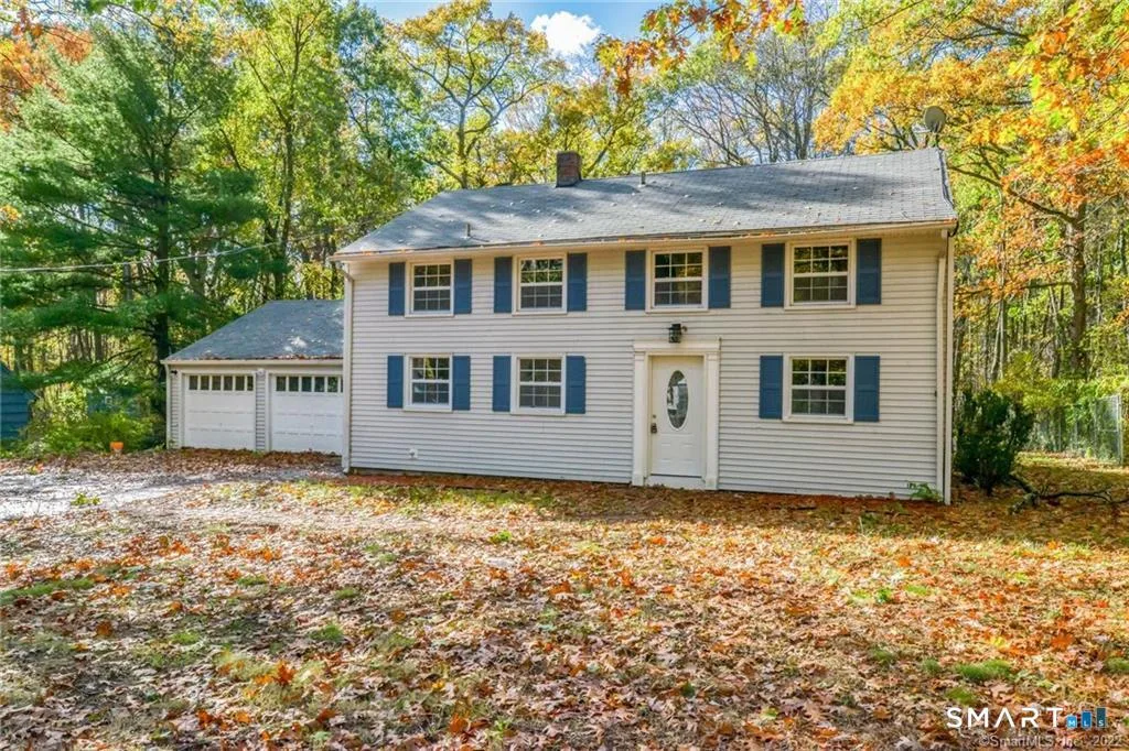 31 Walker Lane, Bloomfield, CT