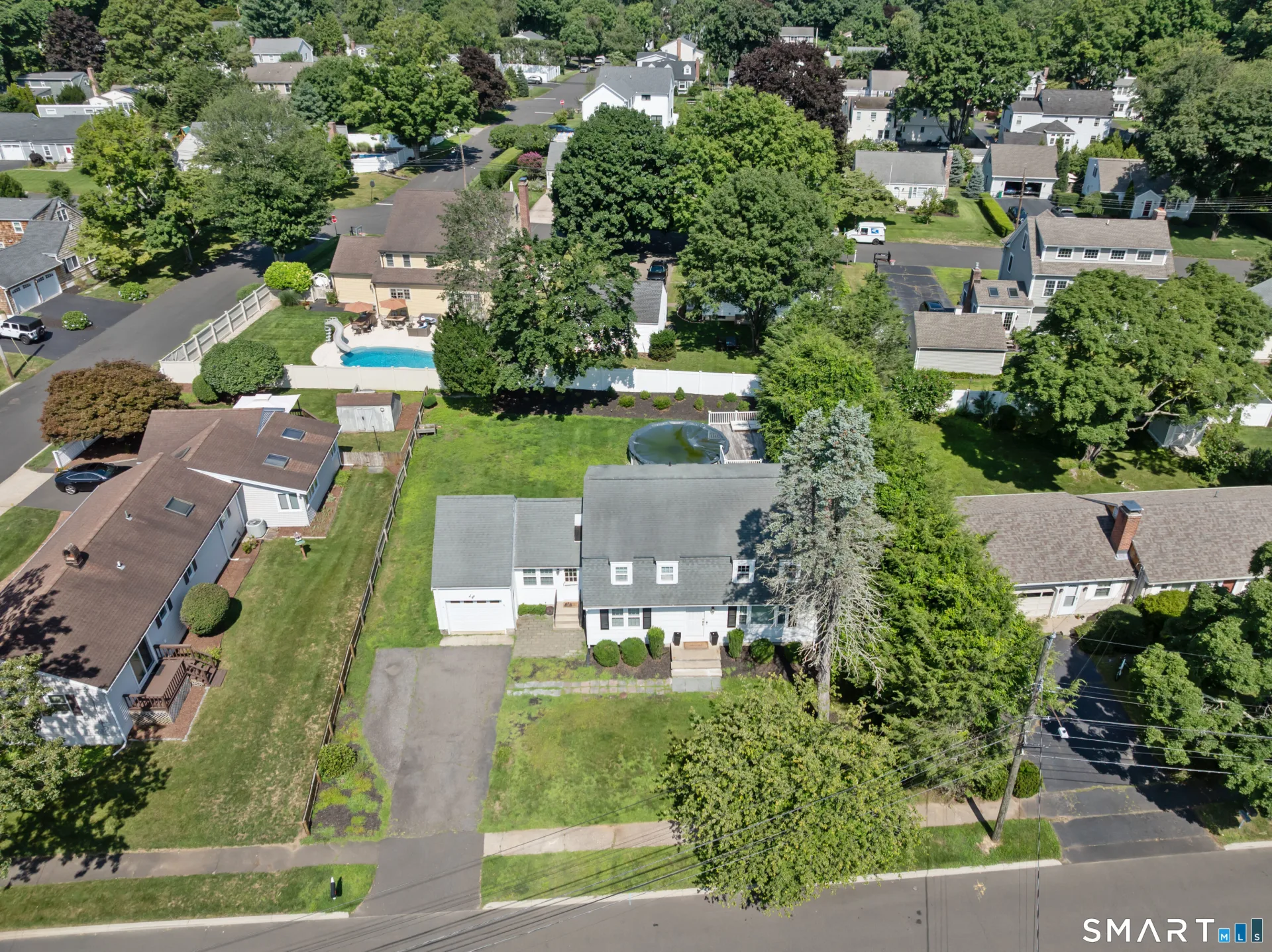 133 Alma Drive, Fairfield, CT