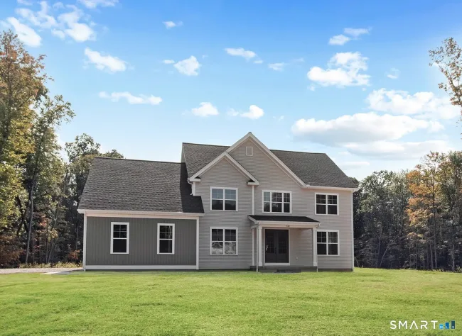 8 Twin Valley Road