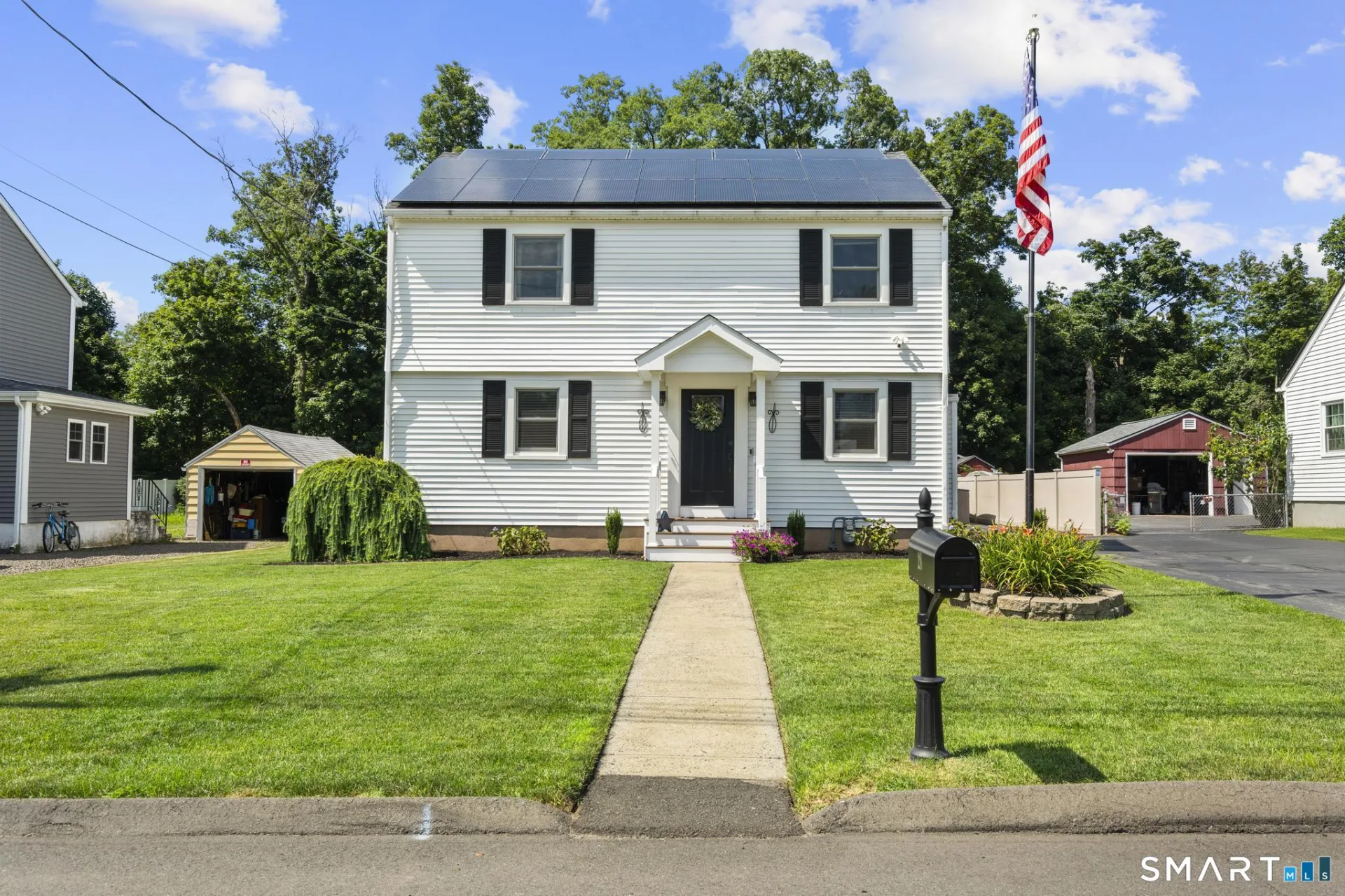 28 Macarthur Road, North Haven, CT