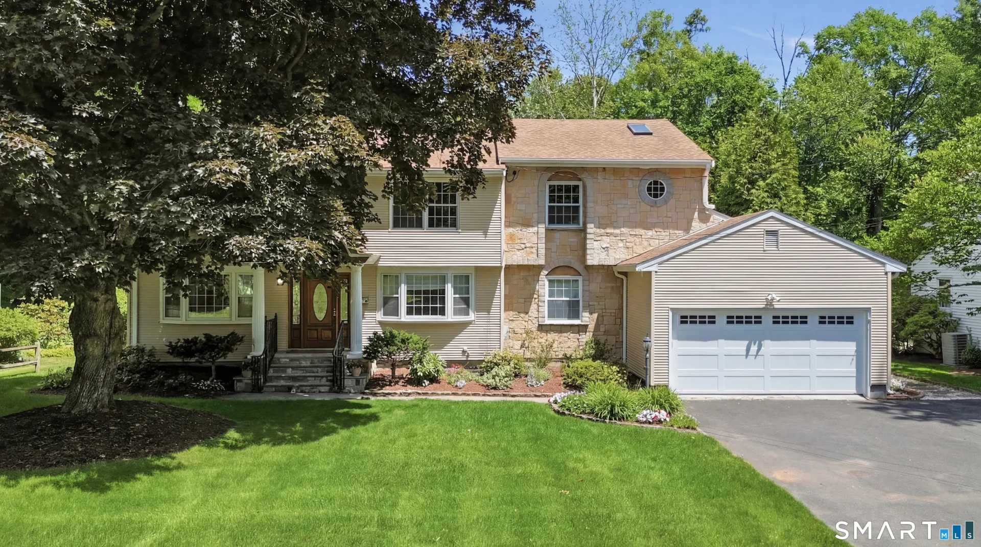 36 Willowbrook Road, West Hartford, CT