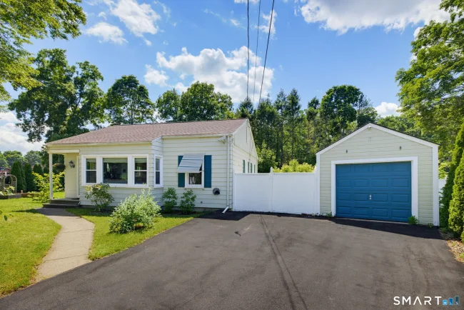 19 Burton Avenue