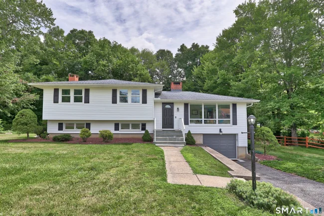2 Northwood Drive