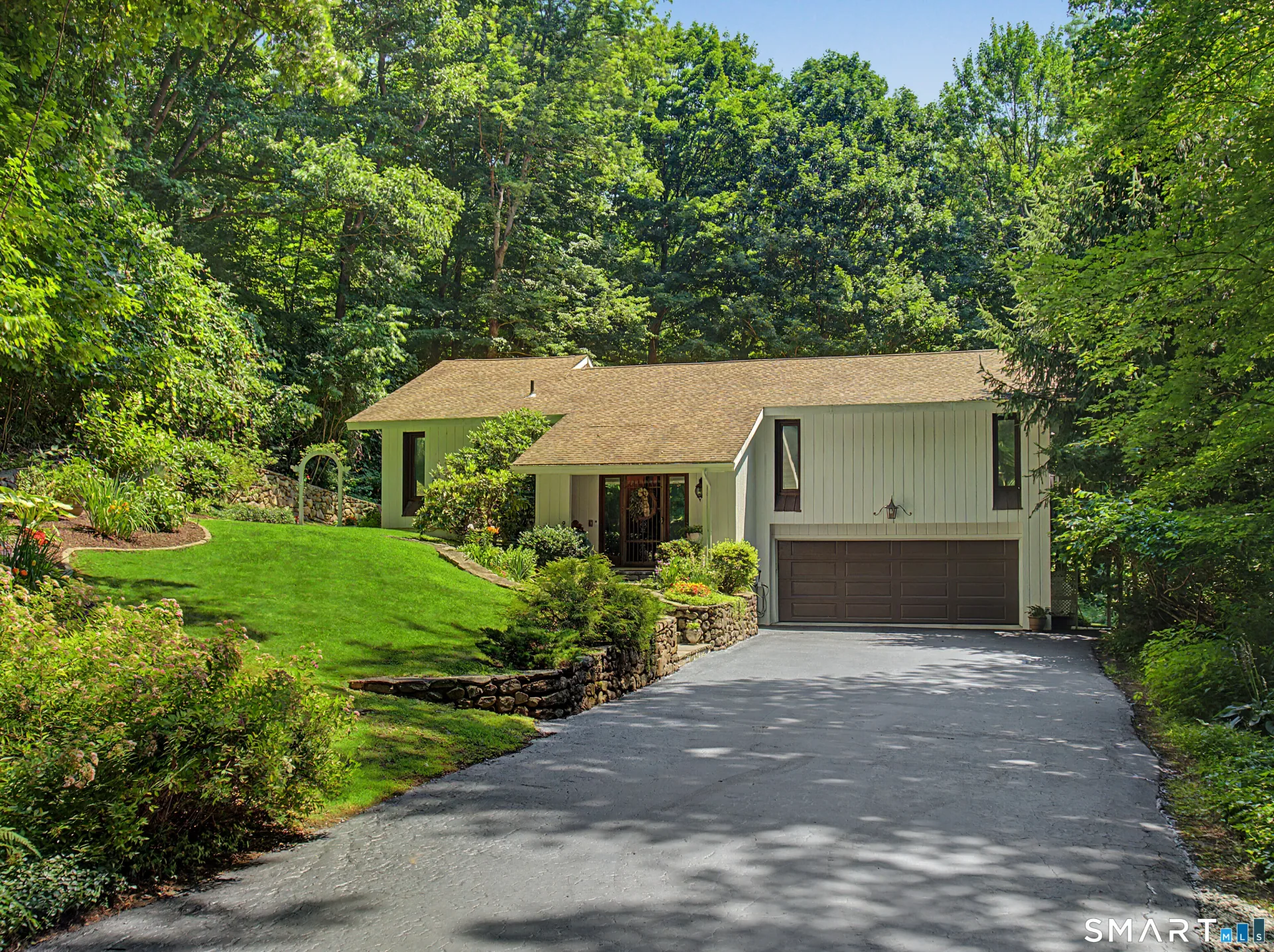 270 Bound Line Road, Wolcott, CT