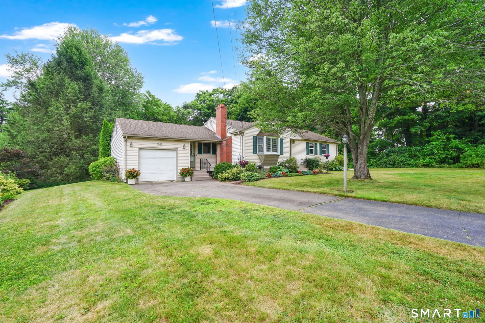 28 Brimwood Drive, Vernon, CT