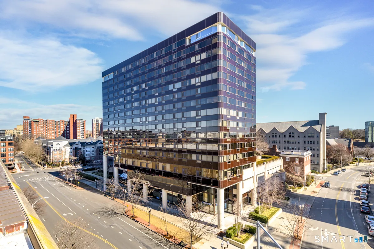 127 Greyrock Place #609, Stamford, CT