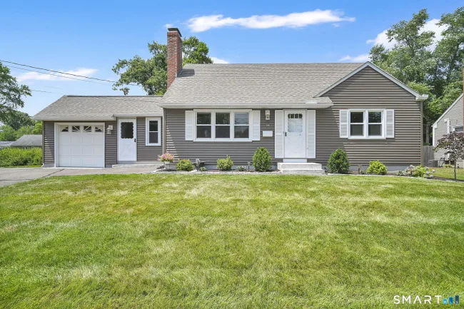 34 Litchfield Drive