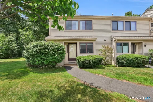 15 Greenview Drive #15
