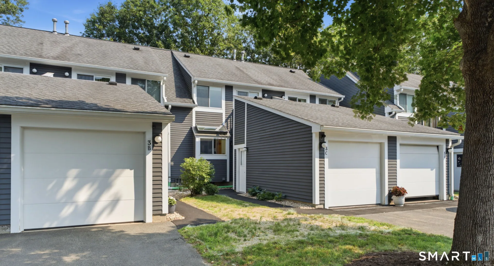 126 Hopmeadow Street #3C, Simsbury, CT