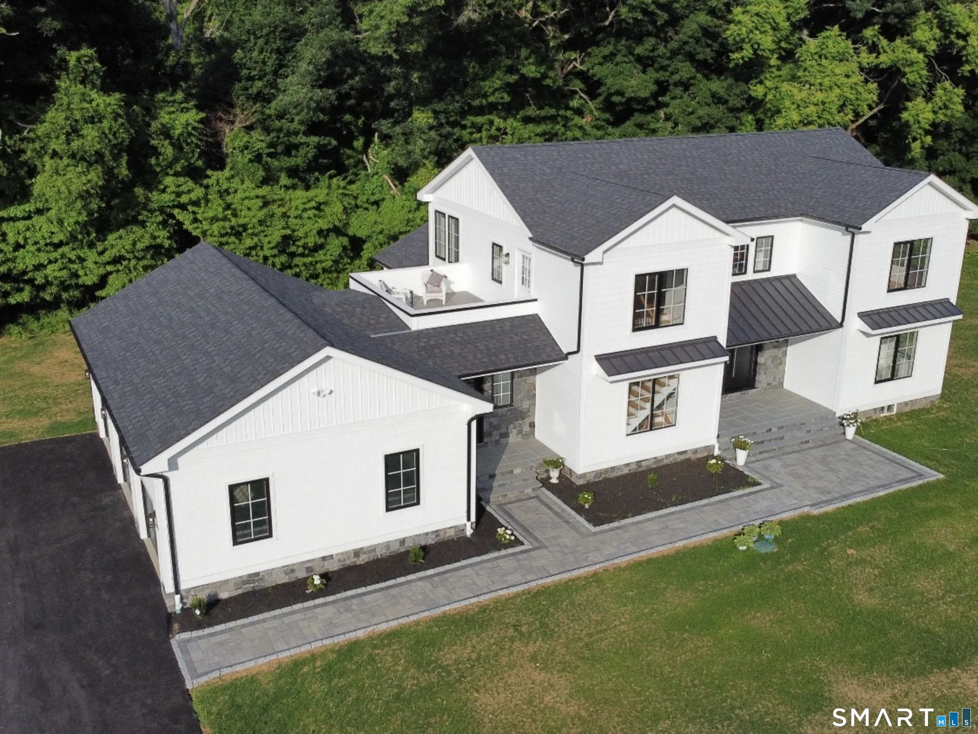 539-A Boston Street, Guilford, CT