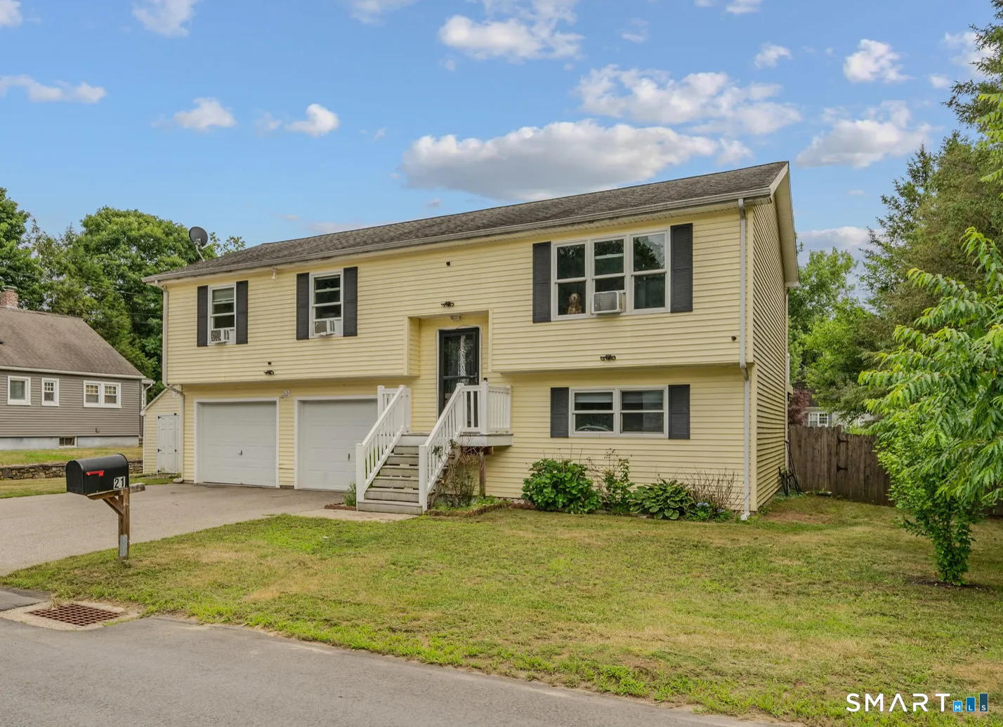 21 Columbus Avenue, Griswold, CT