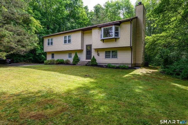 311 Twin Lakes Road