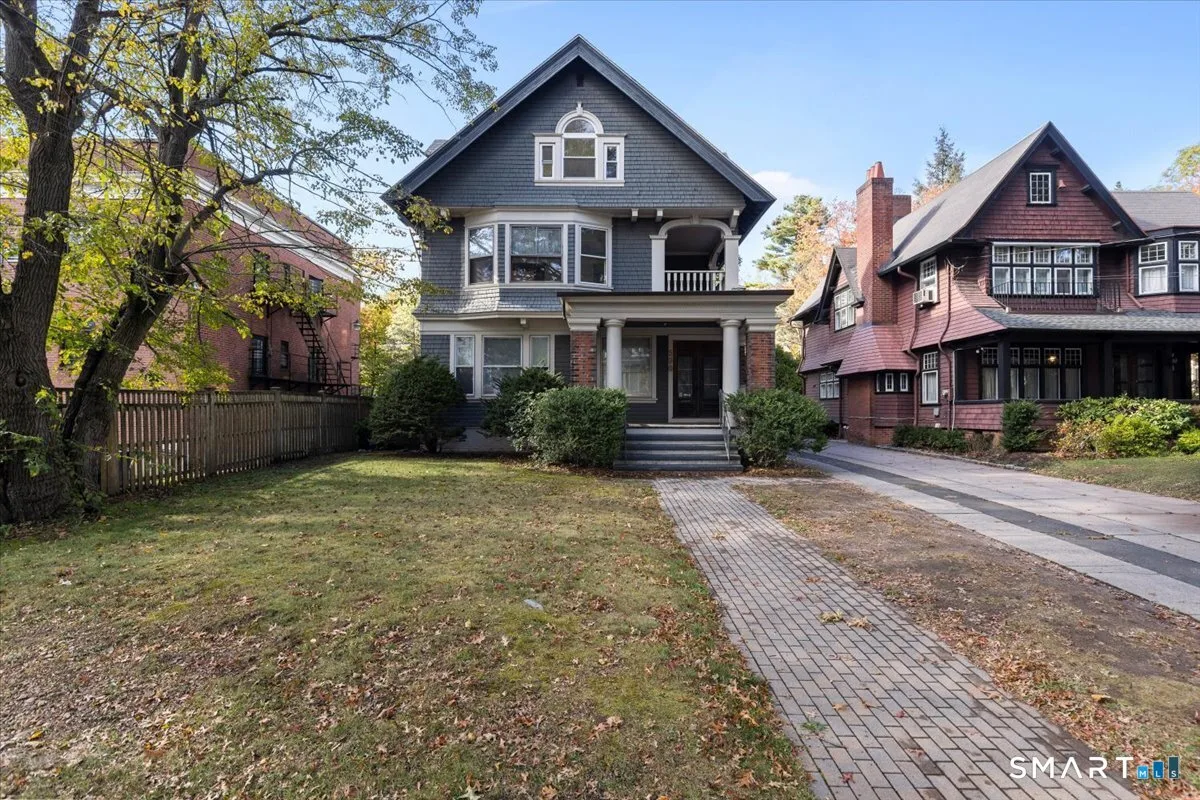 590 Whitney Avenue, New Haven, CT