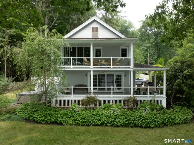 119 West Wakefield Boulevard