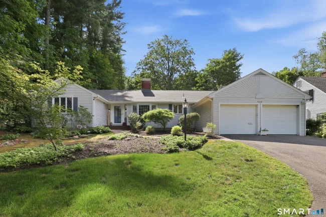 111 Mountain Road