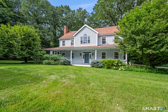 16 Cedar Grove Road, Southbury, CT