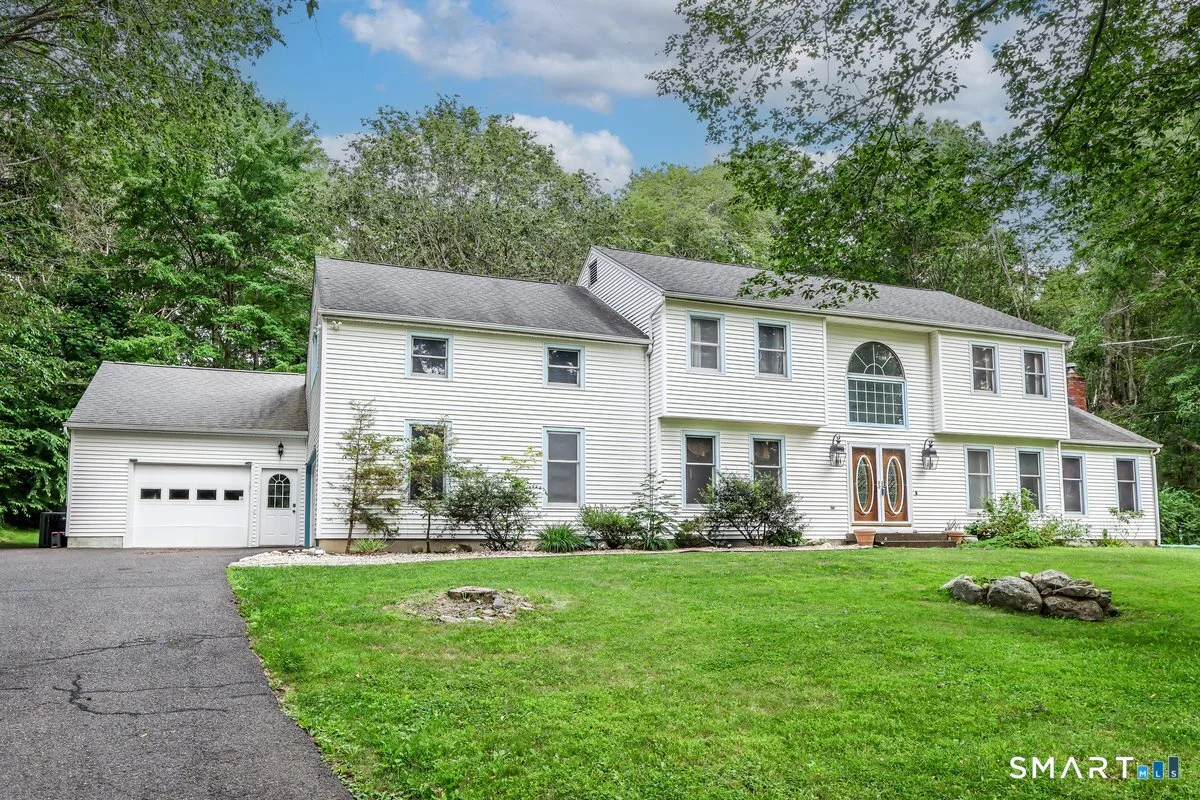 18 Stephanie Drive, New Milford, CT
